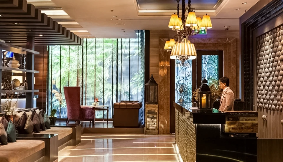 هتل کانتیننت سوخومویت بانکوک